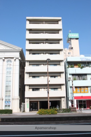 長崎市岩川町の賃貸マンション。生活に便利なエリアです♪
