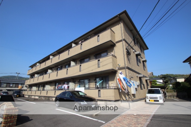 西彼杵郡長与町嬉里郷の賃貸アパート。詳しくはアパマンショップ長崎北店095－847－0450まで